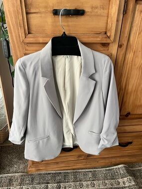 Skies Are Blue Light Gray Women's Open-Front Blazer